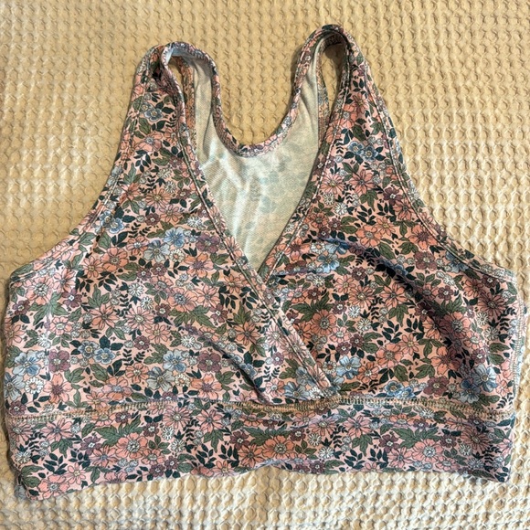 Sold - Picture 2 of 7